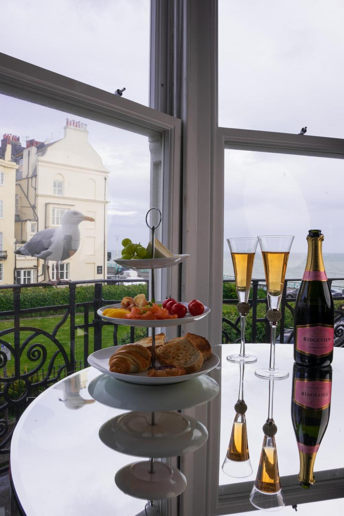 Square Townhouse Hotel Brighton Екстериор снимка